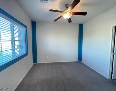 8929 Hull Bay Avenue - Photo Thumbnail 13