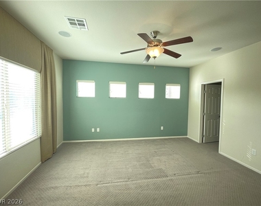 8929 Hull Bay Avenue - Photo Thumbnail 16
