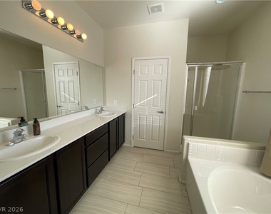 8929 Hull Bay Avenue - Photo Thumbnail 17