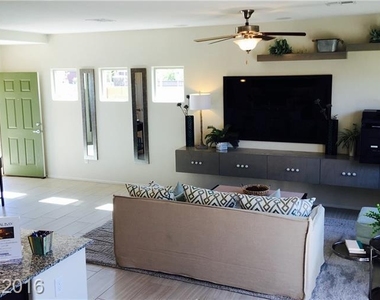 8929 Hull Bay Avenue - Photo Thumbnail 1