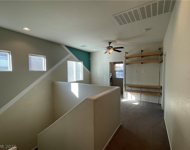 8929 Hull Bay Avenue - Photo Thumbnail 30