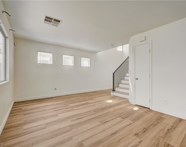 4356 Pittsfield Street - Photo Thumbnail 12