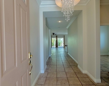 322 Turtle Peak Avenue - Photo Thumbnail 2