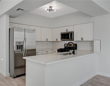 7717 Constanso Avenue - Photo Thumbnail 10