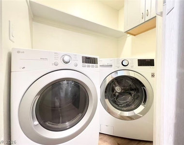 230 Mission Catalina Lane - Photo Thumbnail 18