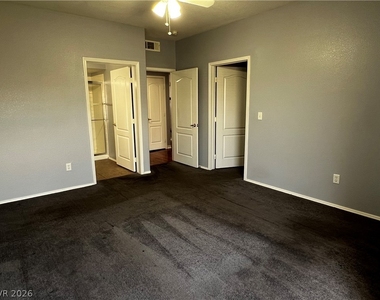6905 Cobre Azul Avenue - Photo Thumbnail 16