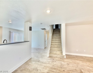 5863 Rose Tiara Drive - Photo Thumbnail 4