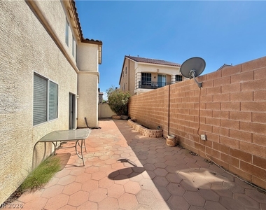 5863 Rose Tiara Drive - Photo Thumbnail 25
