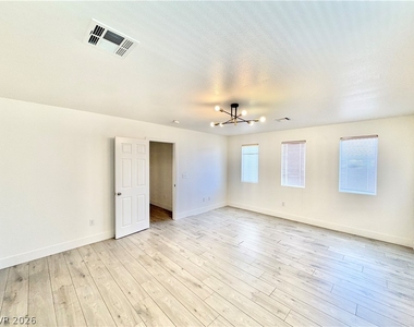 5863 Rose Tiara Drive - Photo Thumbnail 23