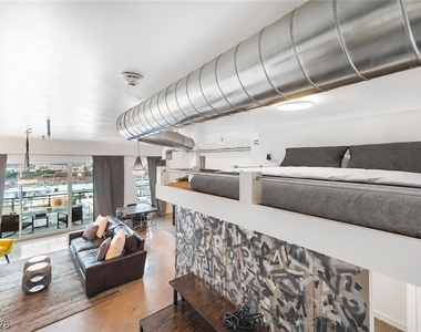 200 Hoover Avenue - Photo Thumbnail 27