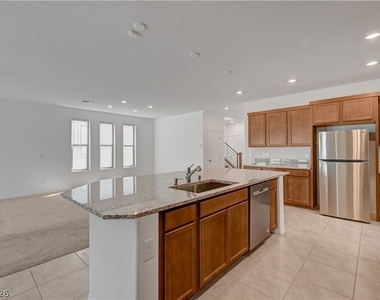 630 Great River Avenue - Photo Thumbnail 15
