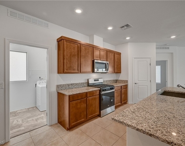 630 Great River Avenue - Photo Thumbnail 20