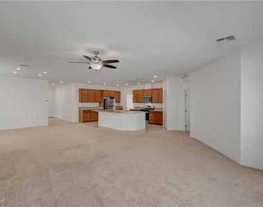 630 Great River Avenue - Photo Thumbnail 9