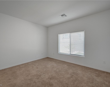 630 Great River Avenue - Photo Thumbnail 24