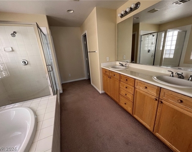 7531 Townsville Avenue - Photo Thumbnail 34