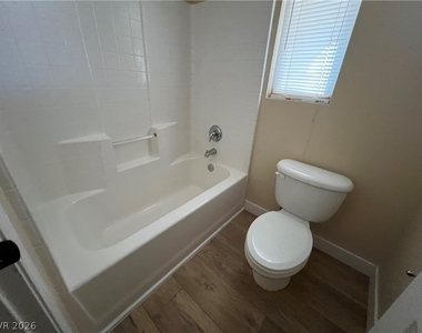 7531 Townsville Avenue - Photo Thumbnail 25