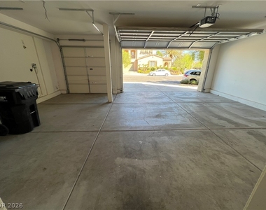 7531 Townsville Avenue - Photo Thumbnail 38