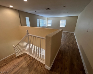 7531 Townsville Avenue - Photo Thumbnail 18