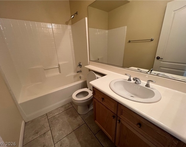 7531 Townsville Avenue - Photo Thumbnail 16