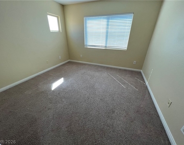 7531 Townsville Avenue - Photo Thumbnail 22