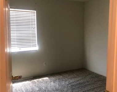 8645 Grand Pine Avenue - Photo Thumbnail 8