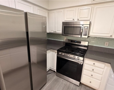 5710 E Tropicana Avenue - Photo Thumbnail 9