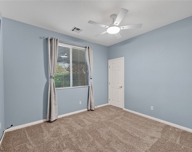 11821 Luna Del Mar Lane - Photo Thumbnail 33