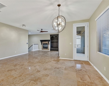 11821 Luna Del Mar Lane - Photo Thumbnail 11