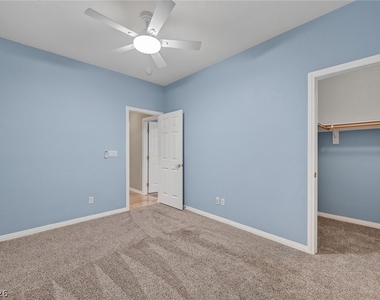 11821 Luna Del Mar Lane - Photo Thumbnail 36