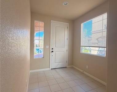 7068 Aspenwood Cellars Court - Photo Thumbnail 4