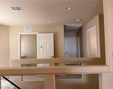 7068 Aspenwood Cellars Court - Photo Thumbnail 6