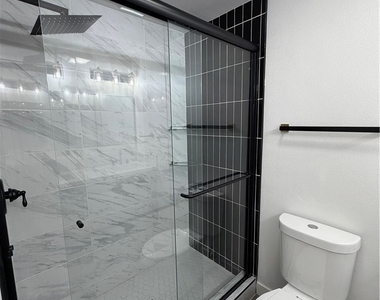 2021 Santa Clara Drive - Photo Thumbnail 45