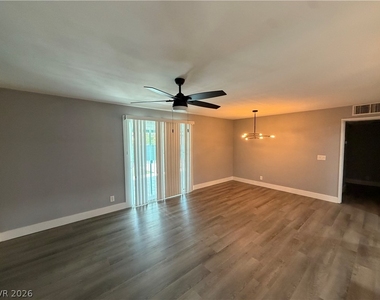 2021 Santa Clara Drive - Photo Thumbnail 14
