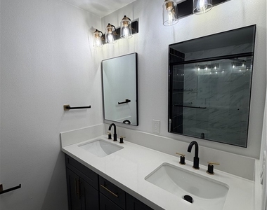 2021 Santa Clara Drive - Photo Thumbnail 46