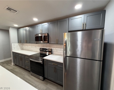 2021 Santa Clara Drive - Photo Thumbnail 20
