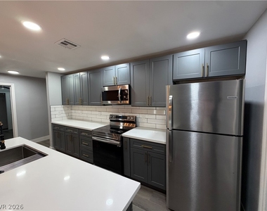 2021 Santa Clara Drive - Photo Thumbnail 16