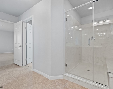9680 Monarch Grove Street - Photo Thumbnail 22