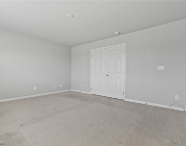 9680 Monarch Grove Street - Photo Thumbnail 20