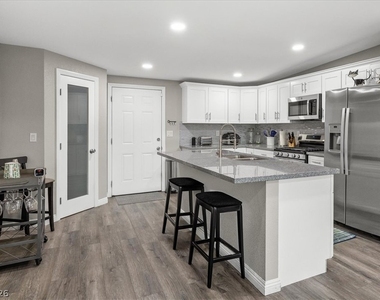 2964 Berman Street - Photo Thumbnail 3