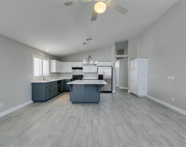 2744 Summerchase Lane - Photo Thumbnail 21