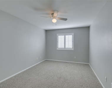 2744 Summerchase Lane - Photo Thumbnail 31