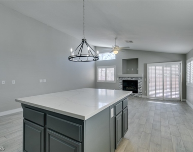 2744 Summerchase Lane - Photo Thumbnail 30