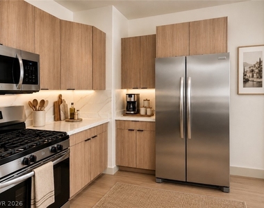1253 Sun Village Avenue - Photo Thumbnail 2