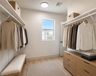 1253 Sun Village Avenue - Photo Thumbnail 4