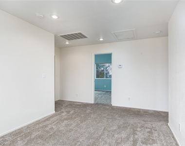 256 Horizon Pointe Circle - Photo Thumbnail 21
