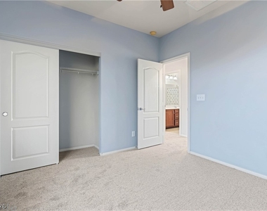 8396 Waylon Avenue - Photo Thumbnail 16
