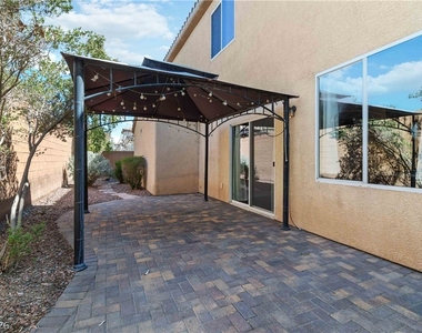 8396 Waylon Avenue - Photo Thumbnail 25