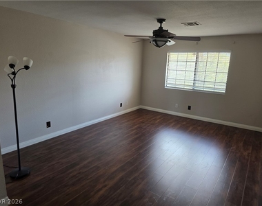 2832 Belleza Lane - Photo Thumbnail 8