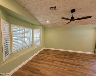 535 Cherry Street - Photo Thumbnail 2