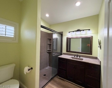 535 Cherry Street - Photo Thumbnail 12